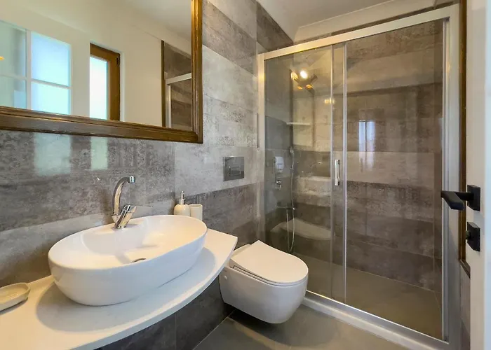 아파트 Limon Apart 아키아카